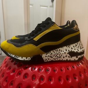 Steve Madden Blazer Platform Sneaker